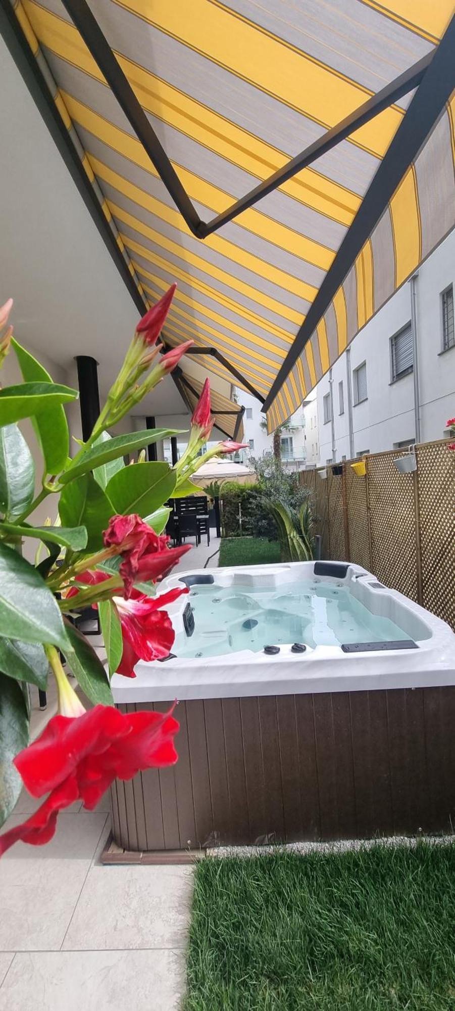 Hotel Rossini 4S Lignano Sabbiadoro Eksteriør bilde