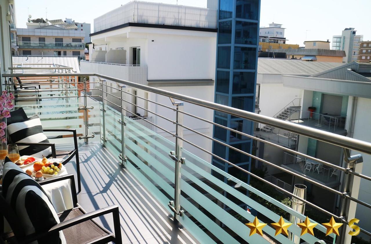 Hotel Rossini 4S Lignano Sabbiadoro Eksteriør bilde